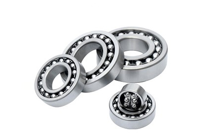 Self aligning ball bearing